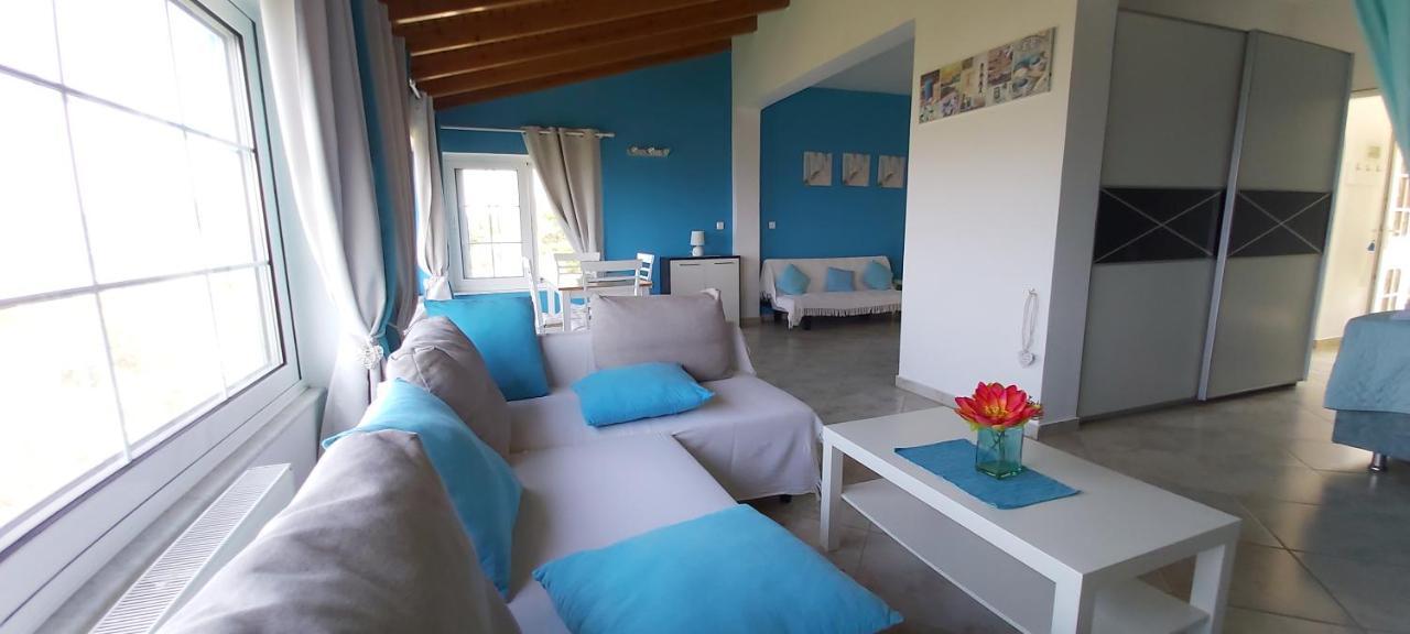 Gikas Apartments Agios Stefanos Avliotes  Extérieur photo
