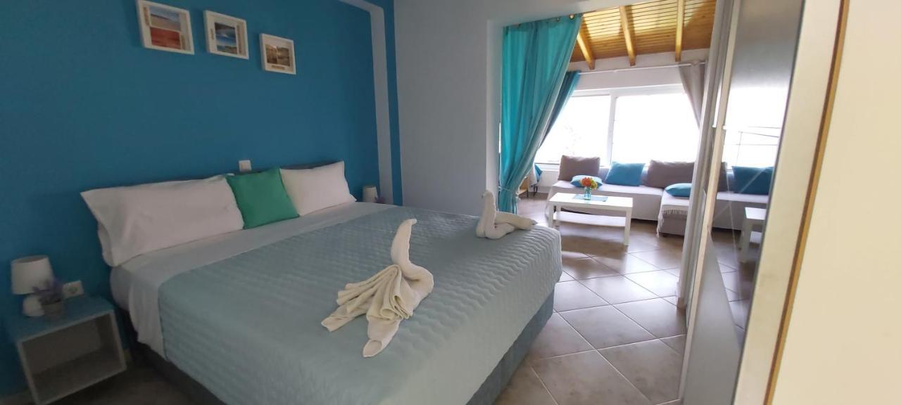 Gikas Apartments Agios Stefanos Avliotes  Extérieur photo