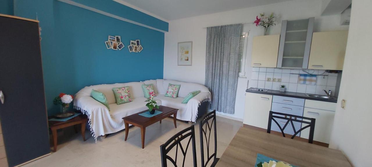 Gikas Apartments Agios Stefanos Avliotes  Extérieur photo