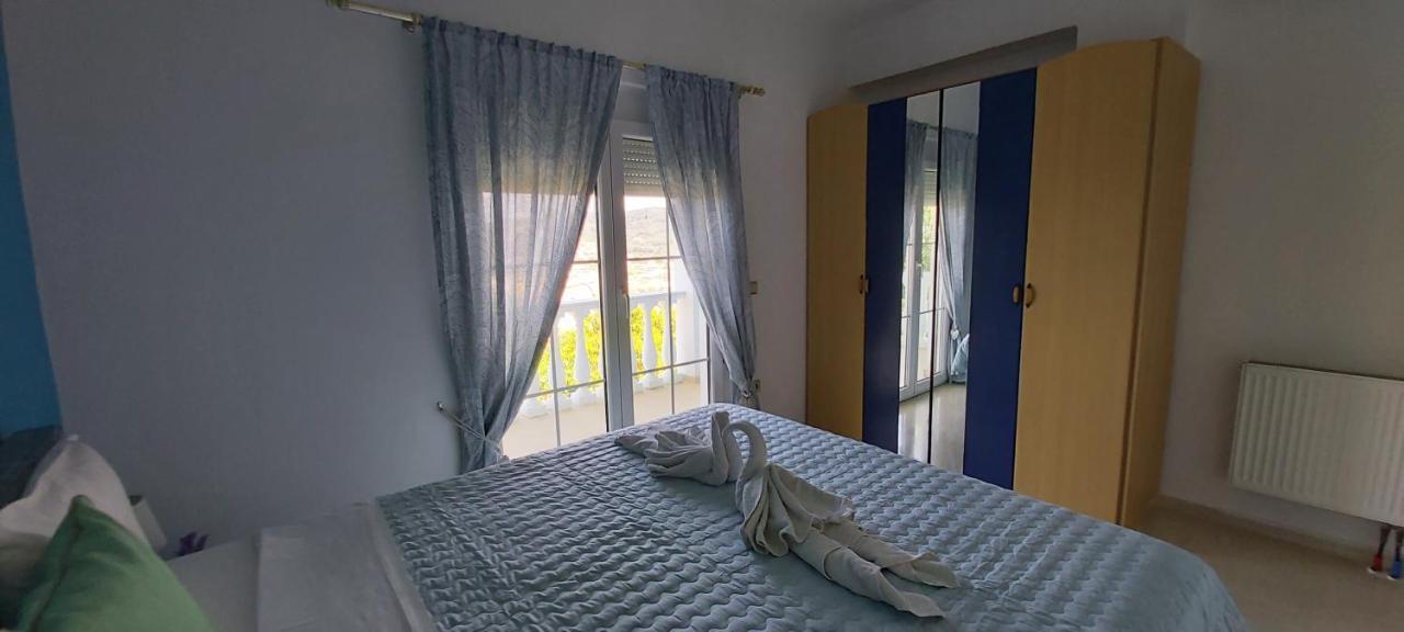 Gikas Apartments Agios Stefanos Avliotes  Extérieur photo