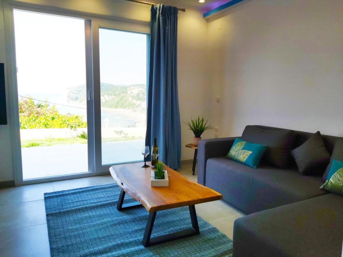 Gikas Apartments Agios Stefanos Avliotes  Extérieur photo