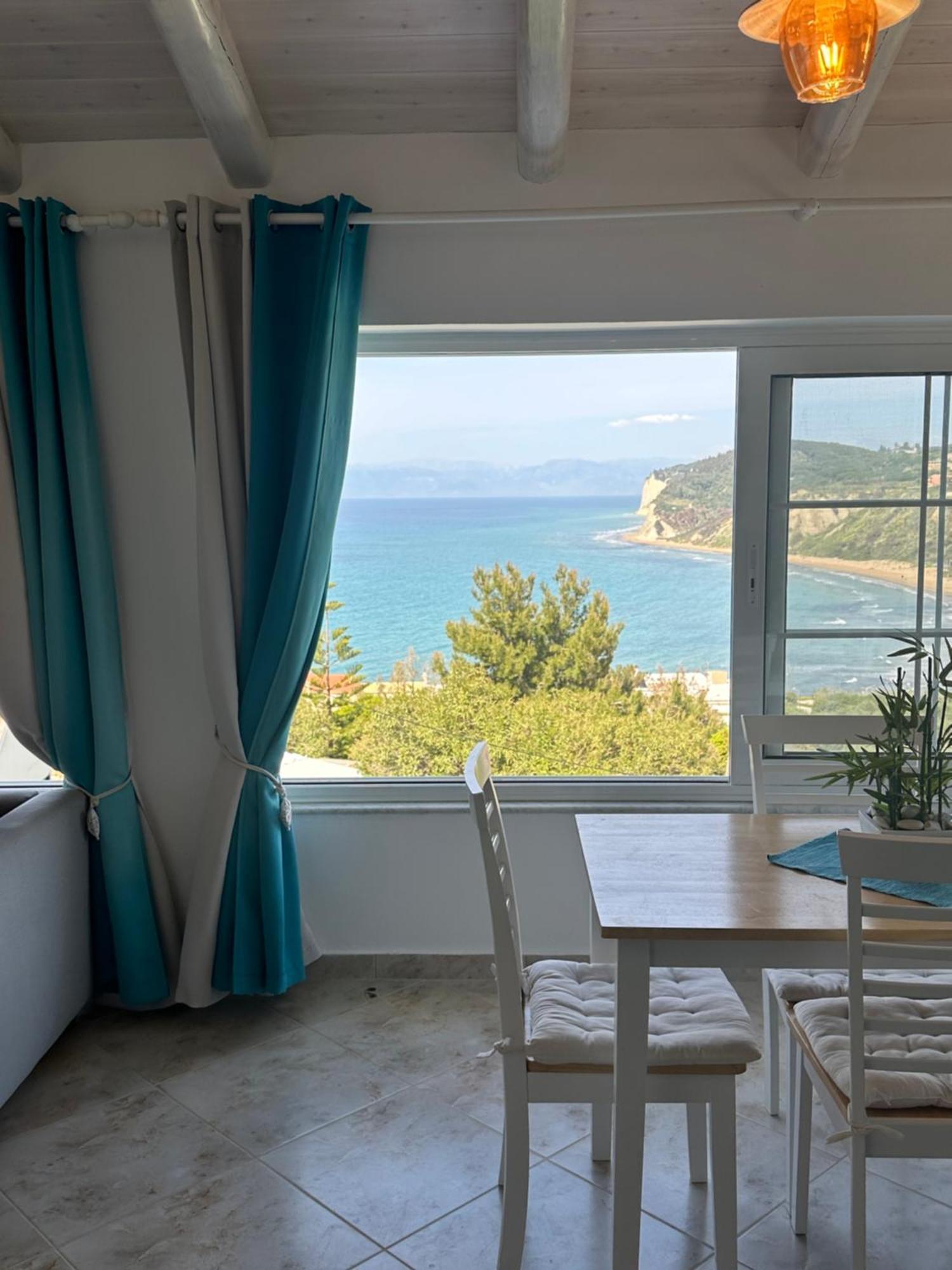 Gikas Apartments Agios Stefanos Avliotes  Extérieur photo